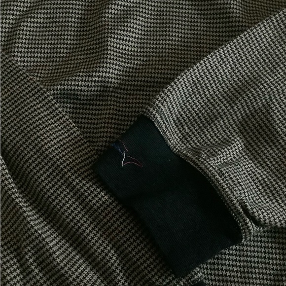 5/$25 Greg Norman mercerized cotton long polo sleeve shirt - Picture 2 of 4